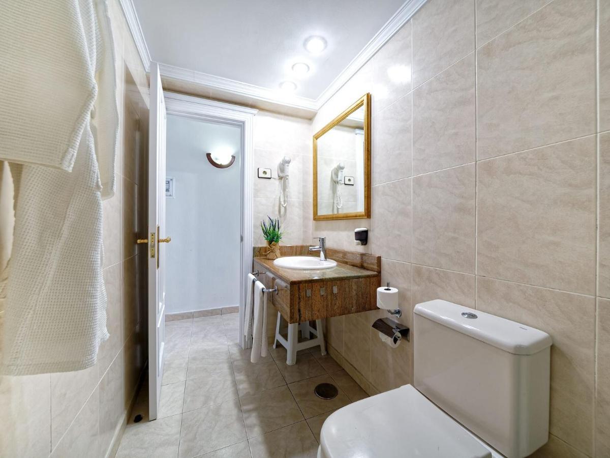 Alphabed Inn 小樽駅前 Esterno foto